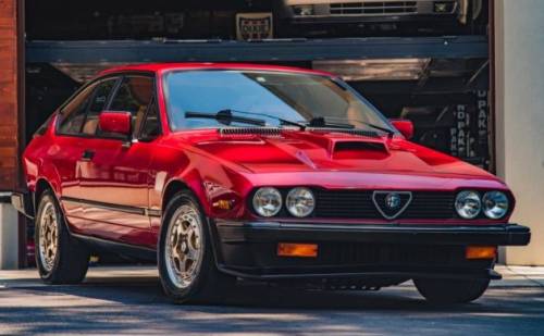 Alfa Romeo - GTV-6