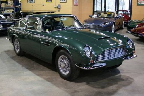 Aston Martin - DB6