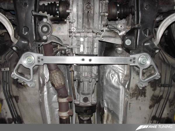 AWE Tuning - AWE Tuning Drivetrain Stabilizer (DTS) Mount Package - Polyurethane - 2210-11014