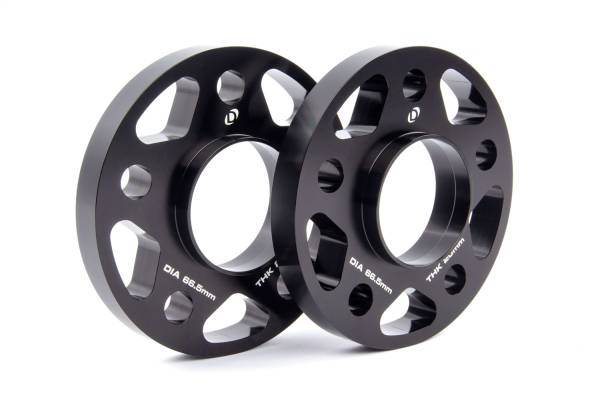 Dinan - Dinan Wheel Spacer Kit