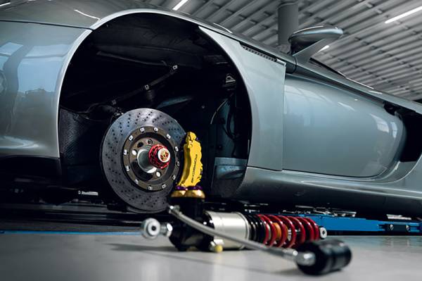 KW - KW 3097140A KW 04-05 Porsche Carrera GT Special Edition HLS4 V5 Coilover Kit w/ Red & Blue Springs