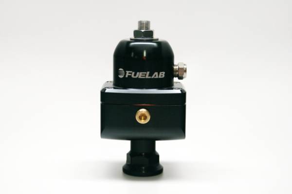 Fuelab - Fuelab 55501-1 Fuelab 555 Carb Adjustable FPR Blocking 4-12 PSI (1) -8AN In (2) -8AN Out - Black