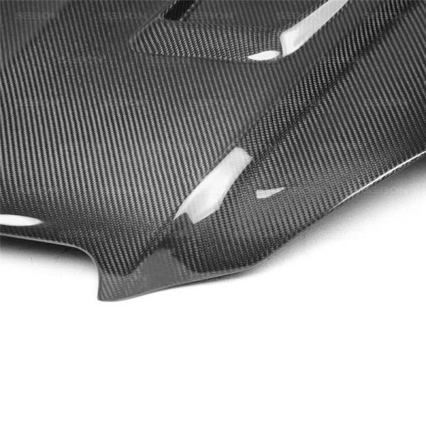 Seibon - Seibon Carbon HD1112MBW204-GT Seibon 12-14 Mercedes C-Class GT Style Carbon Fiber Hood