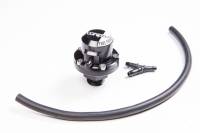 Radium Engineering FPD-XR Direct Mount 3/8 NPT Fuel Pulse Damper Kit - 20-0179